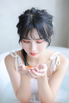 祼女直播